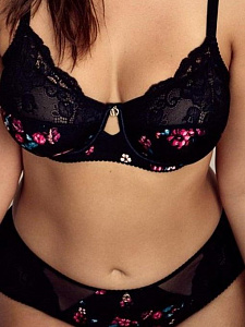 Лада — эротические фото