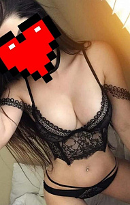 Фото Жгучая узбечка Зара 23 лет, 168 см