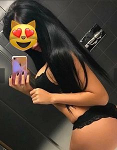 Настя, Брюнетки - фото