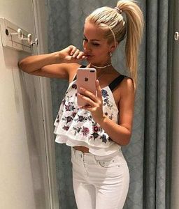 Алина — эротические фото