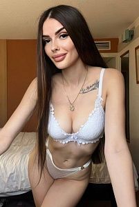 Юля — эротические фото