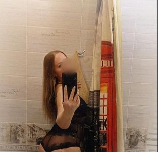 Юлия — эротические фото