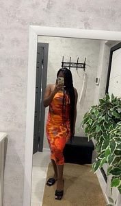 Шоколадка модель вип — эротические фото