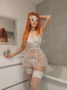 Яна Новенькая — эротические фото