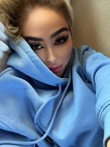 Детализированные фото и отзывы Эмили