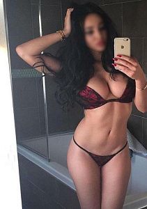 Кира — эротические фото