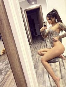 Девушка Алиса, фото и отзывы