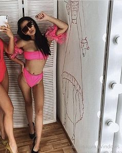 Катюша, Брюнетки - фото